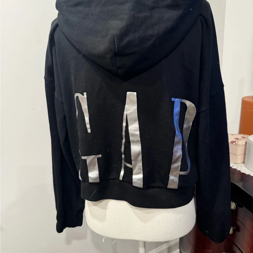 GAP Black Long Sleeve Hoodie - Picture 5 of 6